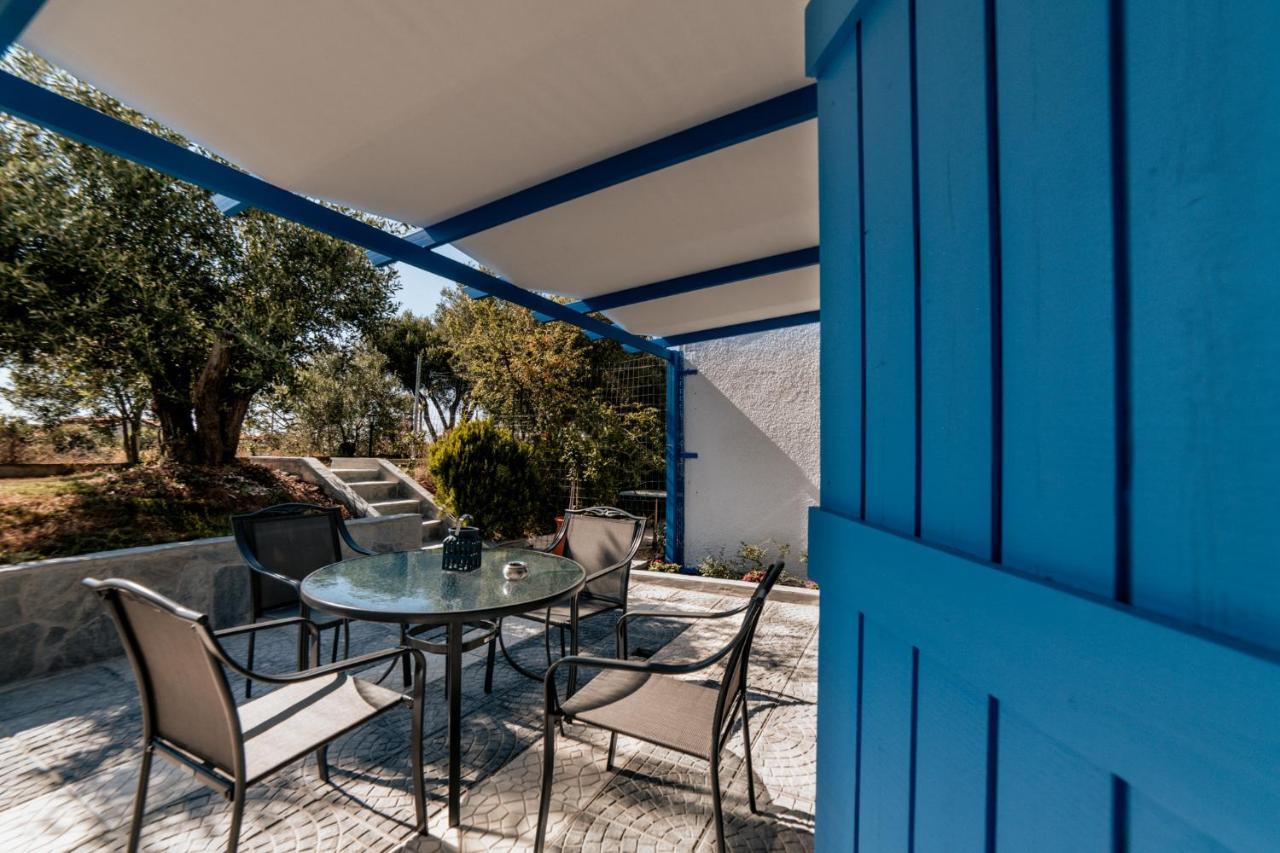 Cyclades Luxury Studios Неа-Потидеа Экстерьер фото