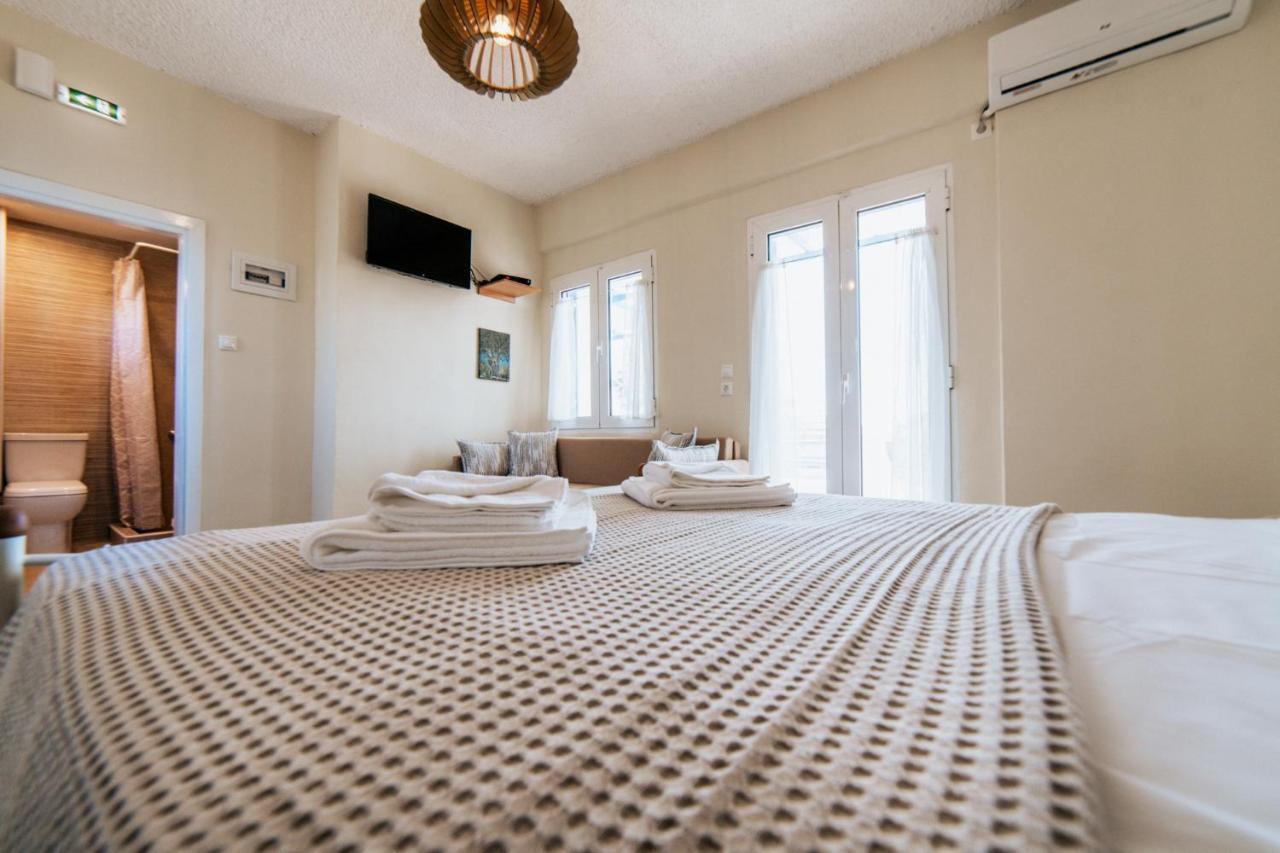 Cyclades Luxury Studios Неа-Потидеа Экстерьер фото