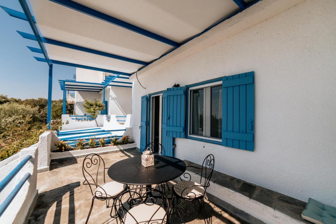 Cyclades Luxury Studios Неа-Потидеа Экстерьер фото