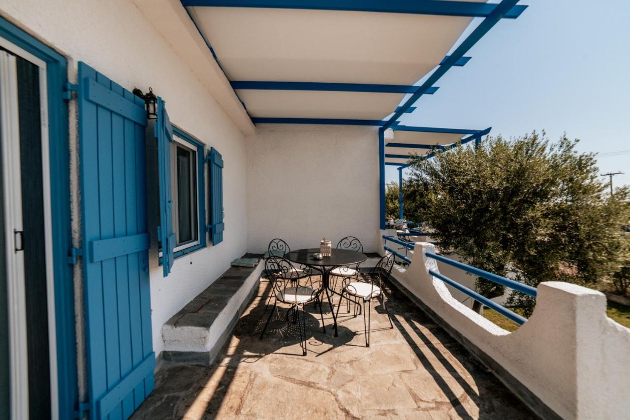 Cyclades Luxury Studios Неа-Потидеа Экстерьер фото