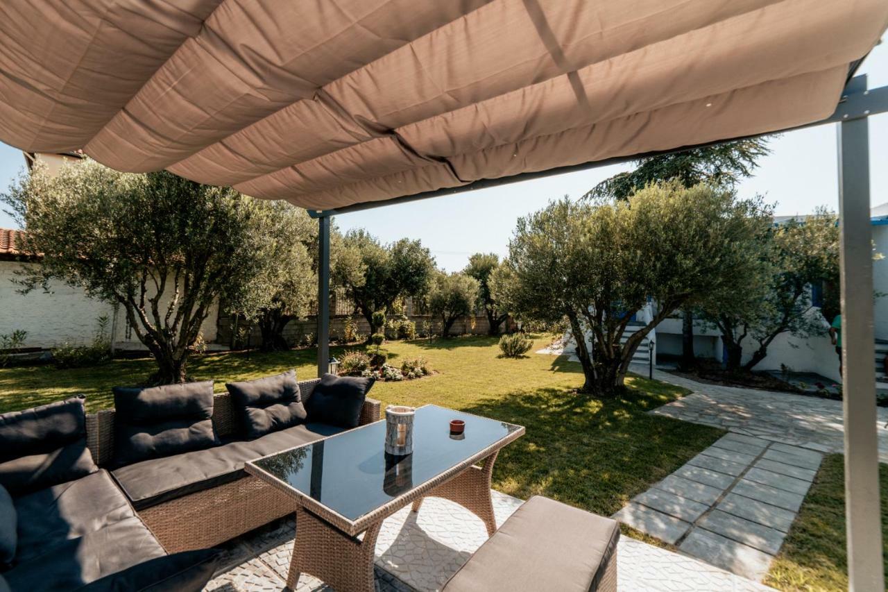 Cyclades Luxury Studios Неа-Потидеа Экстерьер фото