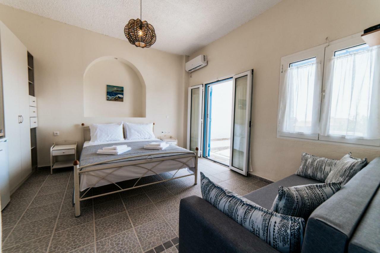 Cyclades Luxury Studios Неа-Потидеа Экстерьер фото