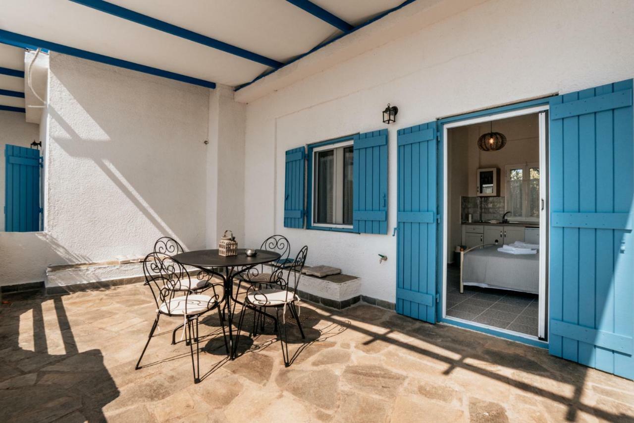 Cyclades Luxury Studios Неа-Потидеа Экстерьер фото