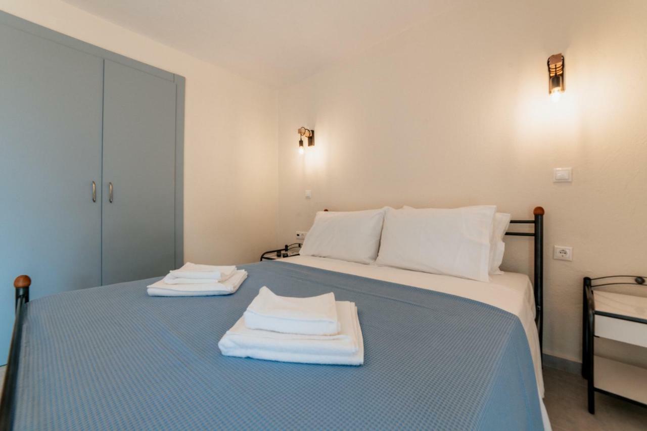 Cyclades Luxury Studios Неа-Потидеа Экстерьер фото